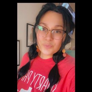 Meet your Posher, Mallory